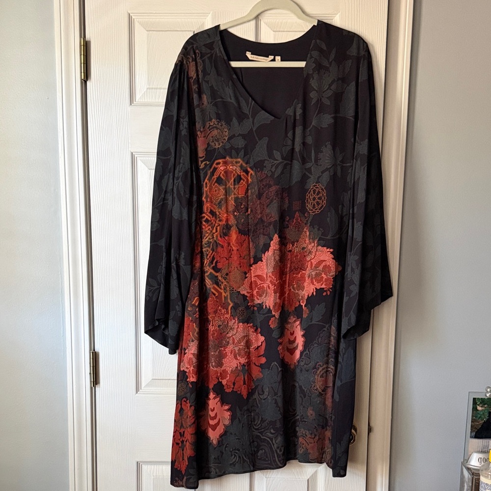 Soft Surroundings Black and floral dress